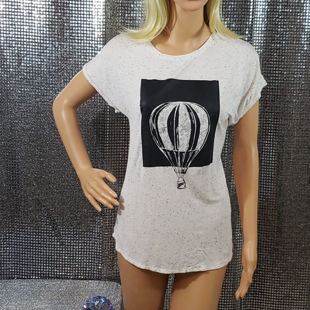 B+W + Silver Glitter Tee w/ Balloon Silhouette